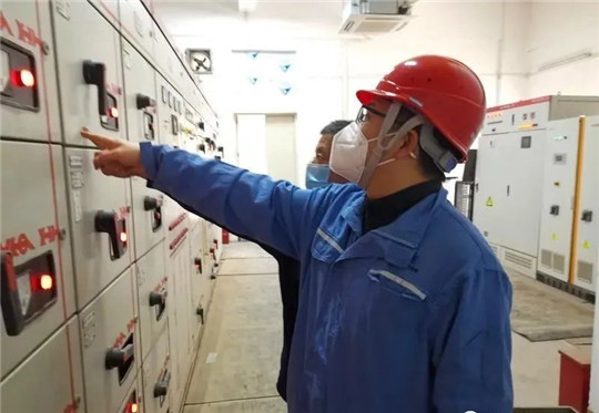 華全“把脈”發電設備，確保用戶“不差電”！